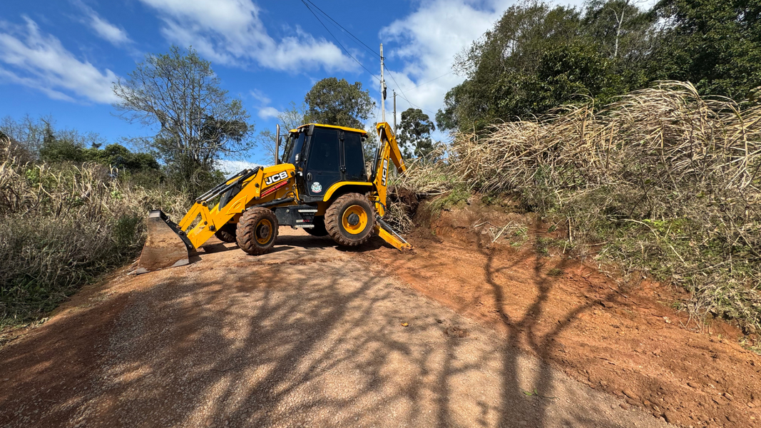 prefeitura-realiza-melhorias-em-via-do-15-da-boa-vista-para-aumentar-a-seguranca-dos-motoristas